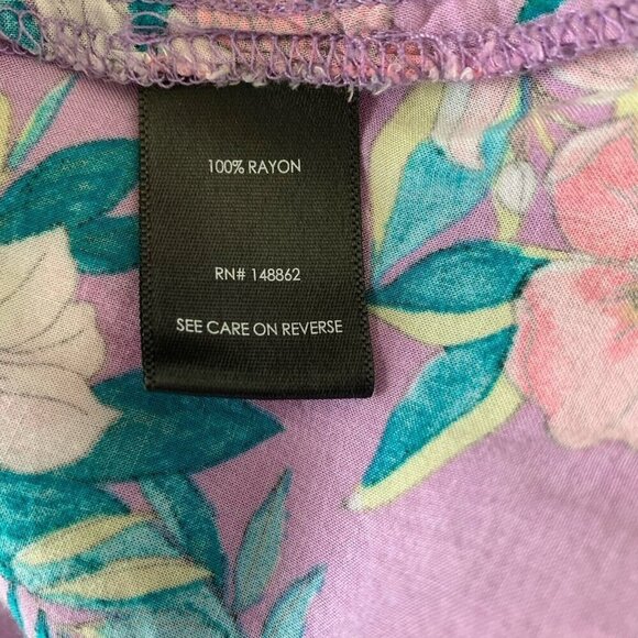 Torrid Harper Pullover Blouse Challis Floral Purple 3/4 Roll Tab Sleeve Size 1X - Picture 12 of 14